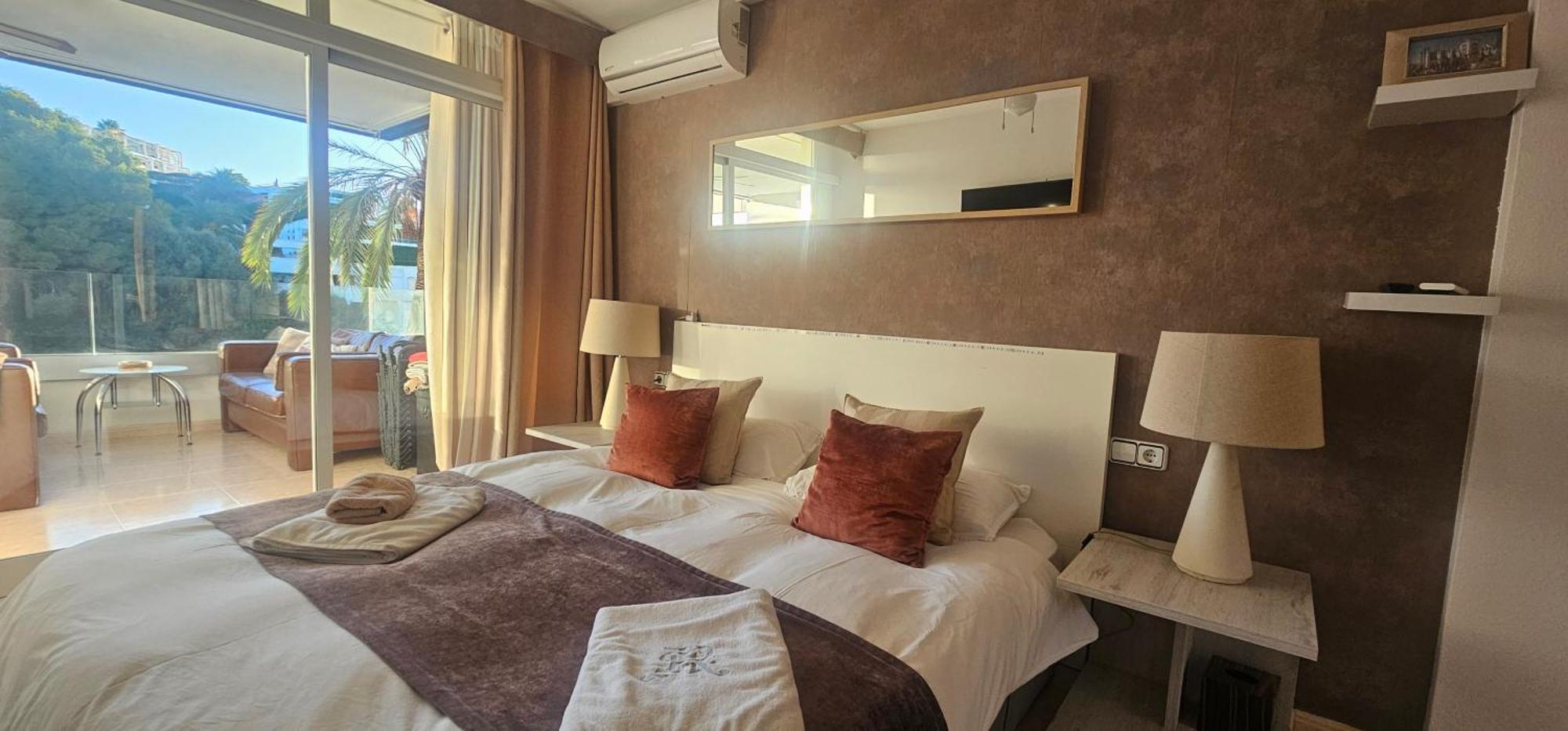 Apartment Next To The Beach Порталс Ноус Екстериор снимка