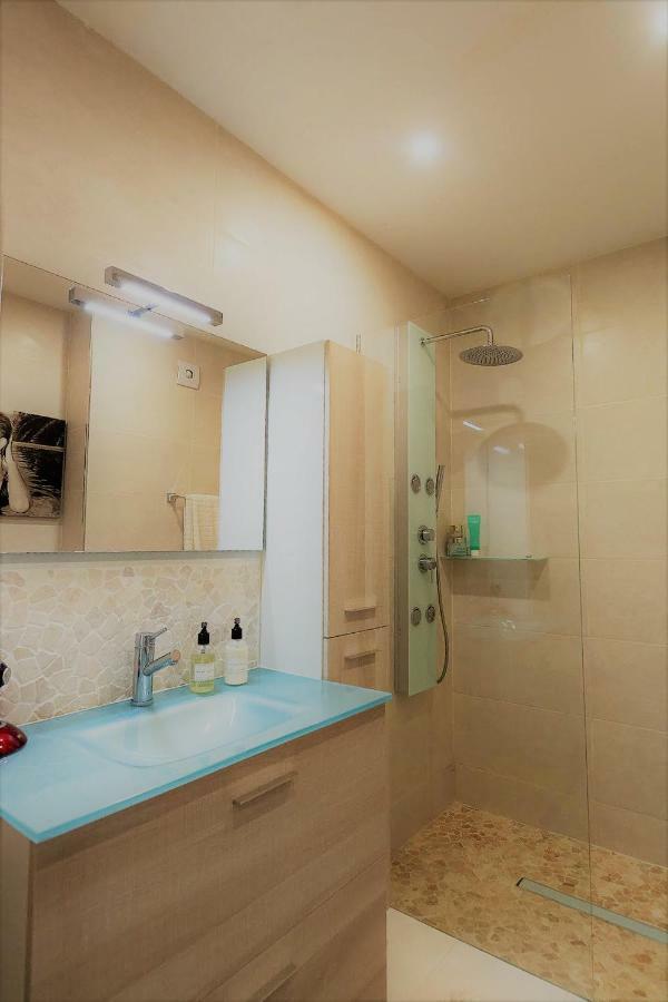 Apartment Next To The Beach Порталс Ноус Екстериор снимка