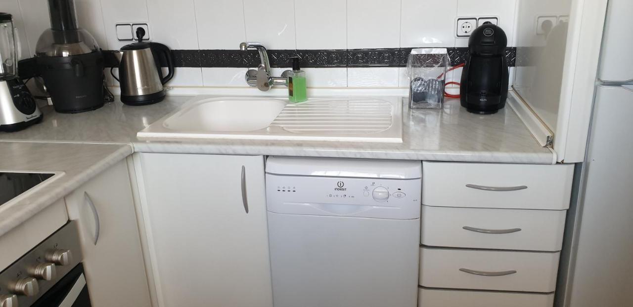 Apartment Next To The Beach Порталс Ноус Екстериор снимка