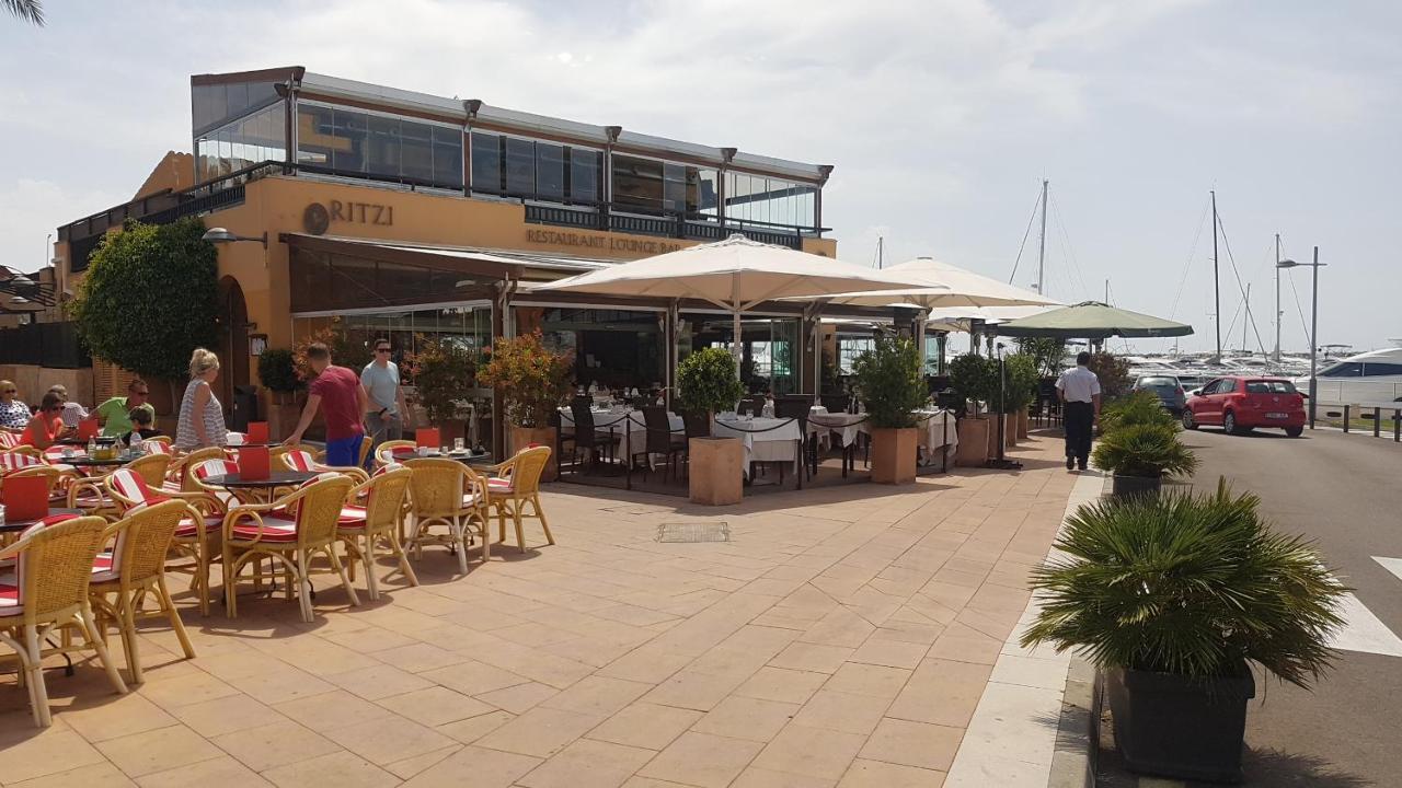 Apartment Next To The Beach Порталс Ноус Екстериор снимка